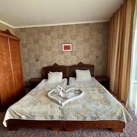 Caesars Palace 4* Sluneční pobřeží