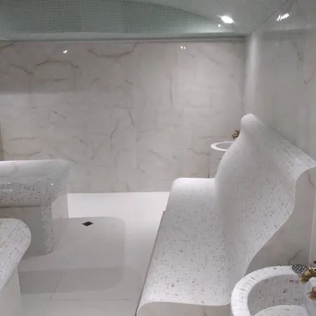 Hotell Caesar Palace 4*