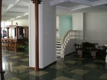 Hotell Caesar Palace 4*