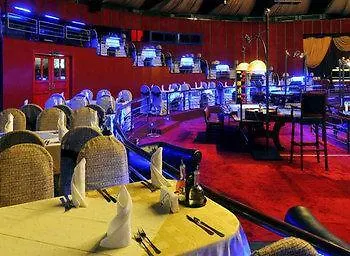 Hotell Caesar Palace 4*