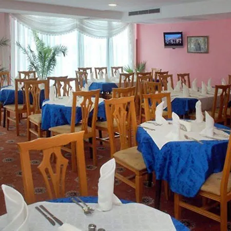 Hotell Caesar Palace Slăntjev Brjag