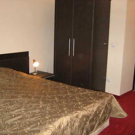 Hotell Caesar Palace Slăntjev Brjag
