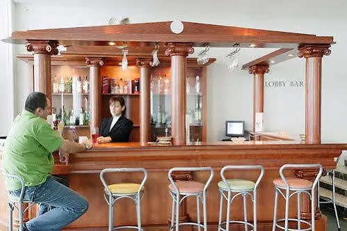 Caesars Palace 4* Sluneční pobřeží